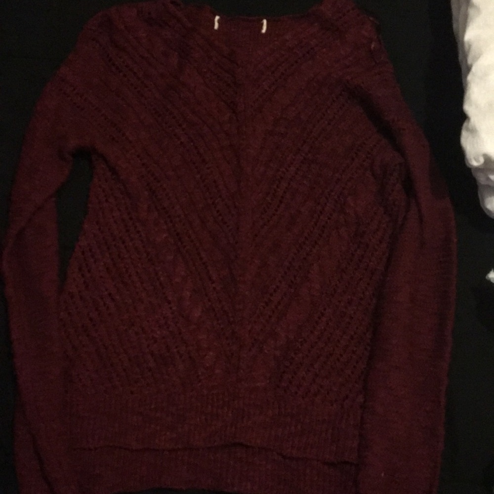 Womens knit sweater (small)